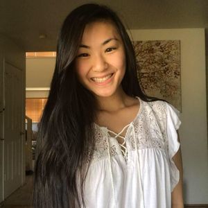 Meet your Posher, Alyssa